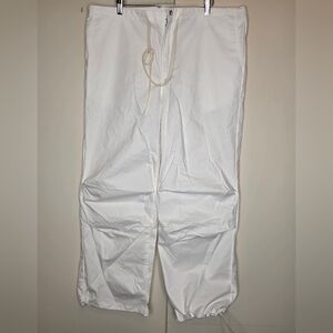 Women's White Drawstring Cropped Pants